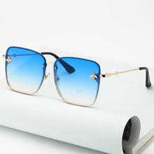 Load image into Gallery viewer, Square Bee Sunglasses (unisex) Dashery Box Gradient Blue 