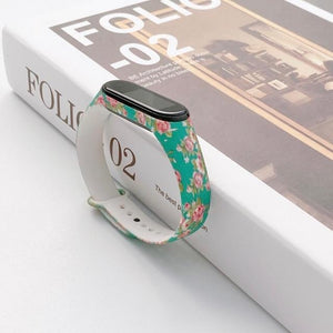 Strap For Xiaomi Mi Band 4 3 5 6 watch band Creative graffiti style Silicone bracelet replacement For XiaoMi band 4 5 Wristband Dashery Box 